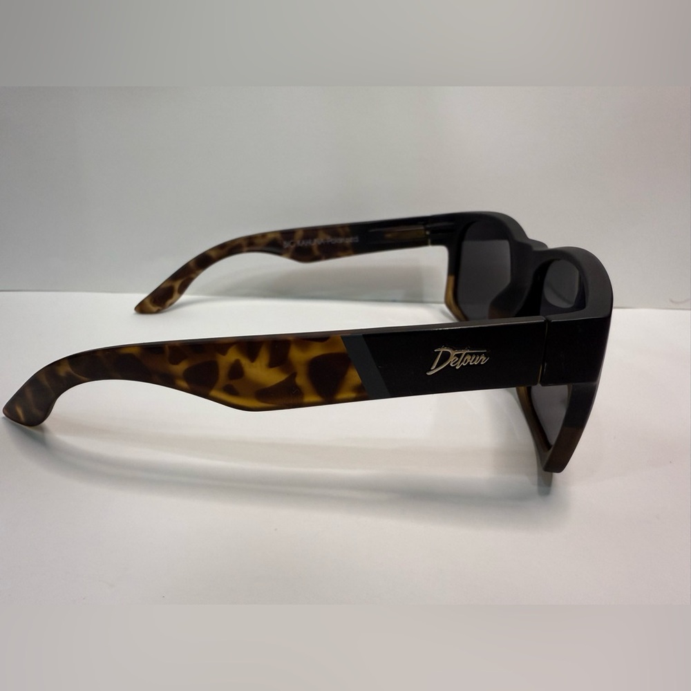 Sunglasses Black and Brown XL Big Kona - Picture 3 of 4